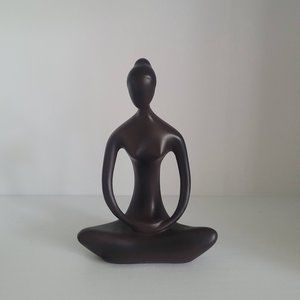 Female Meditating Yoga Statuette